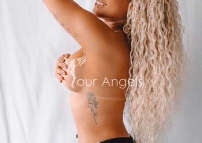 latina escort in athens